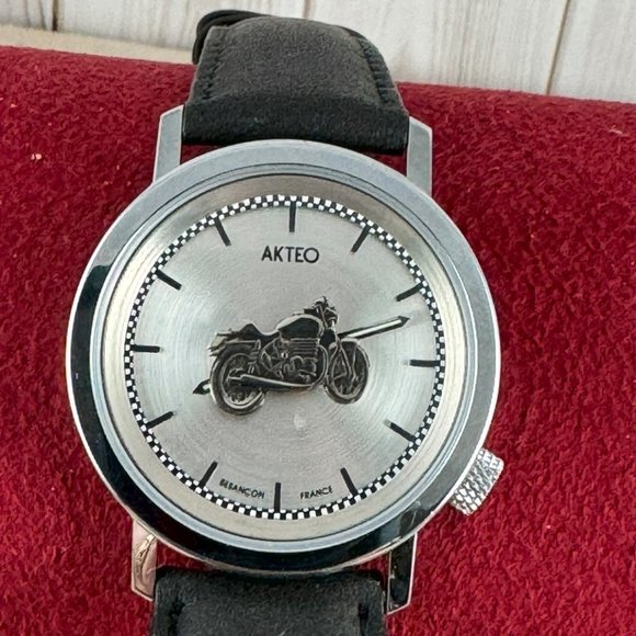 Akteo RARE Spinning Motorcycle Watch